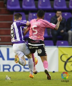 Entre Líneas: Juan Villar, Alberto y la eficacia 2 Alberto cometió penalti sobre Rodri