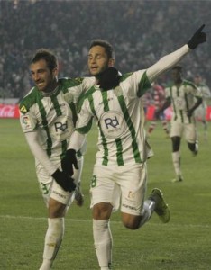 Debut y gol ante el Granada Foto: www.diariocordoba.com
