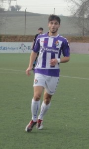 El Real Valladolid DH muere en la orilla del área 3 Dani Vega || Foto: Sergio Sanz