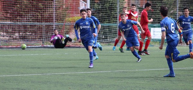 La permanencia de la UD Sur se complica