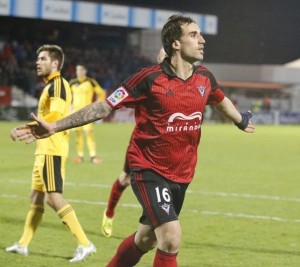 La Lupa: CD Mirandés 3 Eguaras celebra un tanto || Foto: CD Mirandés