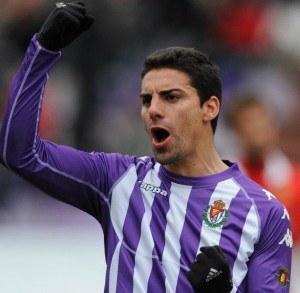 Óscar González se despide del Real Valladolid con una carta 2 Óscar celebra un gol en la temporada 2010/11 Foto: Real Valladolid