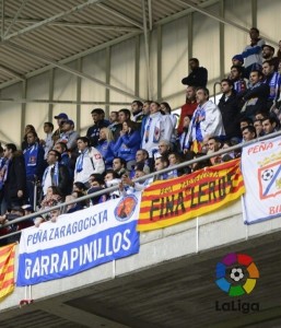 Desilusión en Zaragoza 2 La afición del Real Zaragoza en Oviedo