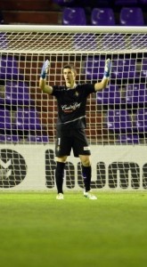 Clasificación del II Trofeo Blanquivioletas al mejor jugador 2 Kepa se lamenta || Foto: LFP