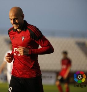Numancia y Mirandés, salvados 2 Ion Vélez