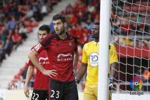 Aguza reaviva la última llama de la Ponferradina descendiendo al 'Alba' 4 Álex García, Néstor y Razak