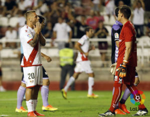 Solo Real Valladolid y Levante se mantienen imbatidos 2 Ebert lamenta una ocasión ante Becerra