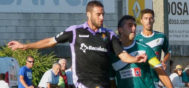 Anuar rescata un punto sobre la bocina