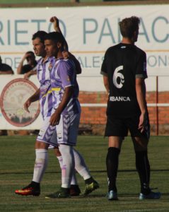 Álex López e Iban Salvador celebran el gol Foto: Rosa M. Martín