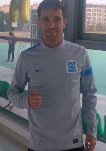 Míchel Herrero y 'la teoría del centrocampista vecino' 3 Míchel, durante su estancia en China