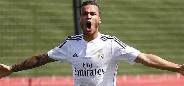 Raúl de Tomás cierra el ataque 1 Raúl de Tomás || Foto: ABC