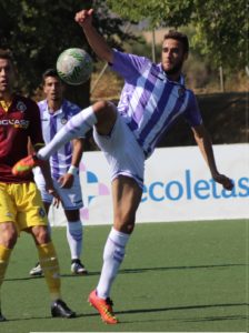 A ganar a la UD Mutilvera, un rival directo 2 Higinio || Foto: Rosa M. Martín