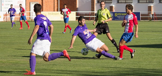El Atlético Tordesillas rasca un punto ante La Bañeza