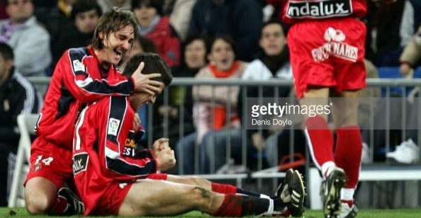 Y entonces David tumbó a Goliat 1 Xavi Moré celebra el gol que supuso la eliminación de Copa del Madrid en la 2004/2005 || Foto: Gettyimages