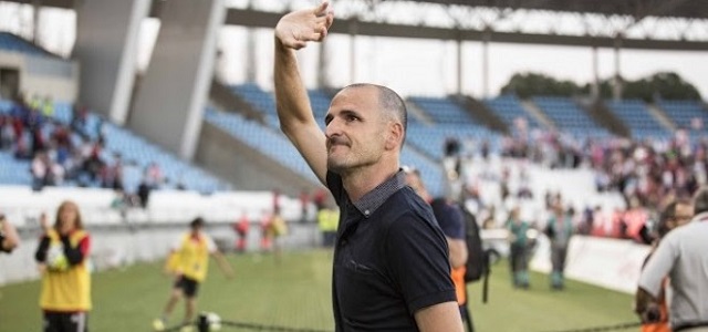 Colgar las botas y coger la pizarra 1 Fernando Soriano || Foto: UD Almería