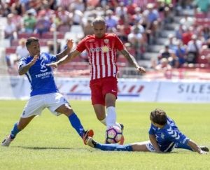 Nano, un trotamundos para olvidar a Dubarbier 3 Nano || La Voz de Almería