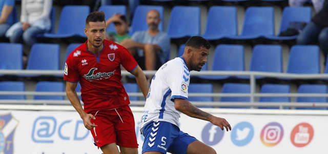 Manu del Moral, un “pajarito” con pasado blanquivioleta