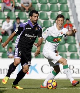 Clasificación del III Trofeo Blanquivioletas al mejor jugador 2 Álex López, contra el Elche || Foto: LFP