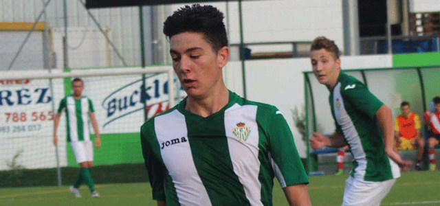 Álex Altube: “Poco puede hacer un goleador si no tiene atrás un equipo que le ayude”