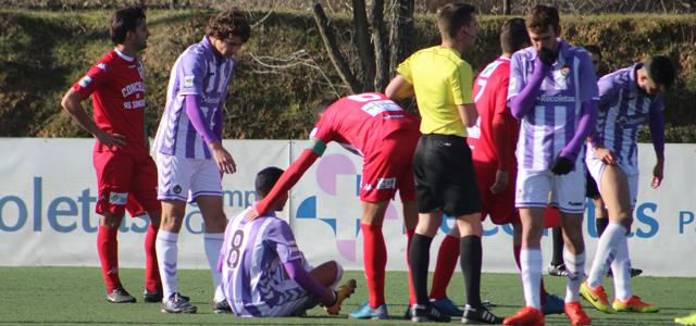 Anuar y Mayoral presentan sendas roturas 1 Anuar Tuhami Lesion Real Valladolid B Promesas UD Somozas