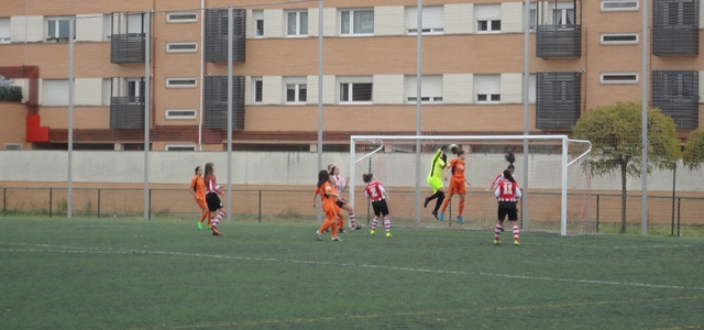 Ali y Peke, las dos caras del derbi