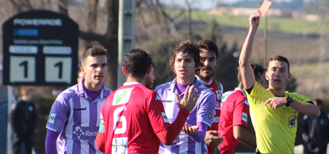 El Promesas lo intenta todo, pero no le es suficiente 1 Real Valladolid B Promesas Somozas