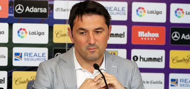 Braulio pasa revista al mercado 1 Braulio || Foto: Real Valladolid