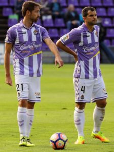 El 1-4-3-3 puede ser una hipoteca 3 Míchel Álex López 1