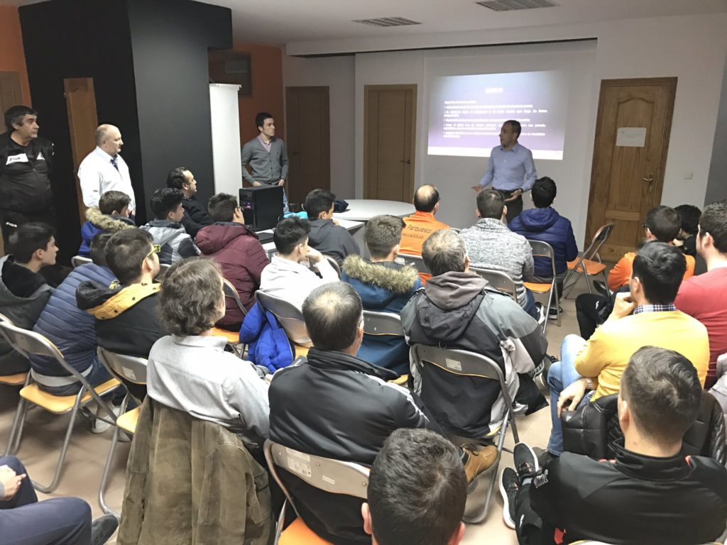 Árbitros y clubes, unidos a través de la formación 2 árbitros Parquesol