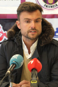 Rubén Albés: "Estamos preocupados porque somos ambiciosos" 2 Ruben Albes Real Valladolid B CD Palencia