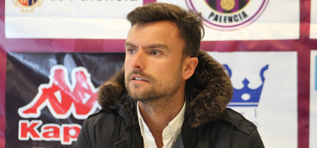 Rubén Albés: "Estamos preocupados porque somos ambiciosos" 1 Ruben Albes Real Valladolid Promesas CD Palencia