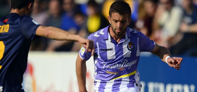 Balbi: “Que juguemos los mismos cuatro atrás nos está ayudando mucho”