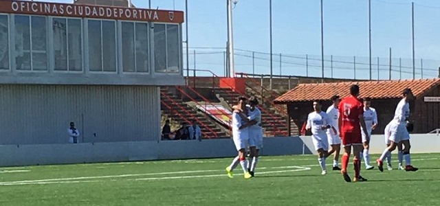 Los fallos defensivos condenan a la UD Sur 1 Foto: Daniel Martín