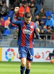 La Lupa: SD Huesca 2 huesca sevilla atletico segunda