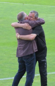 Herrera respira y sigue mirando hacia arriba 2 IMG 1059