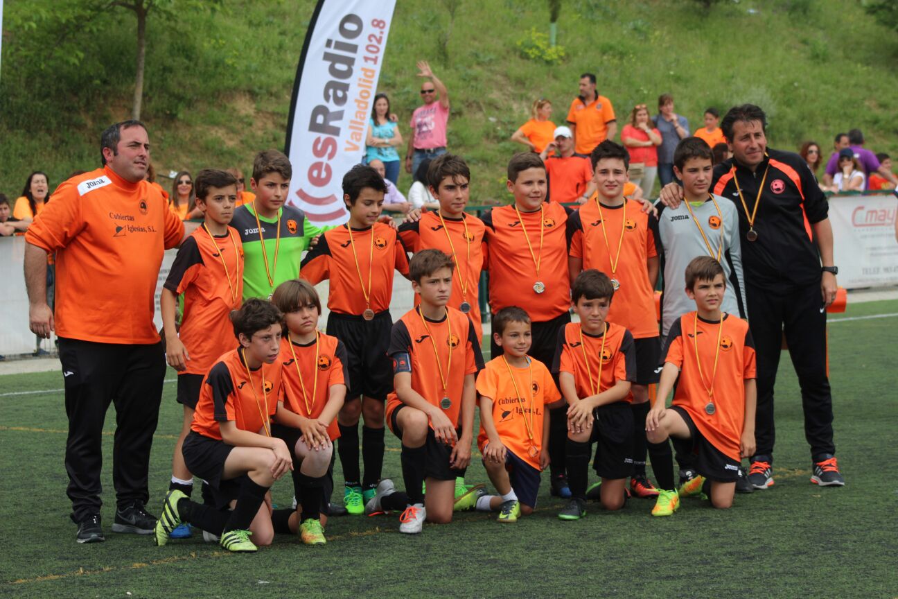 Cuadro de honor del II Trofeo esFútbol 5 IMG 20170521 WA0052