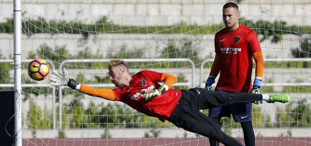 El Promesas ya tiene su primer fichaje 1 Detrás, Guille Lara || Foto: Málaga