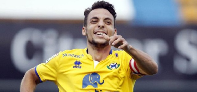 Óscar Plano abre el mercado 1 Óscar Plano