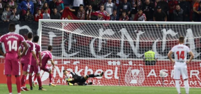 El Detalle: Cuatro penaltis en dos visitas al Reino de León