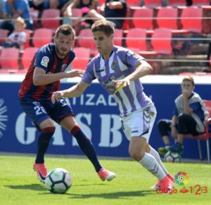 La falta de pólvora y un buen Huesca pueden con el Pucela 2 w 900x700 24125524dsc 8235