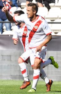 El Rayo encuentra el antídoto para el Pucela 2 Embarba Rayo