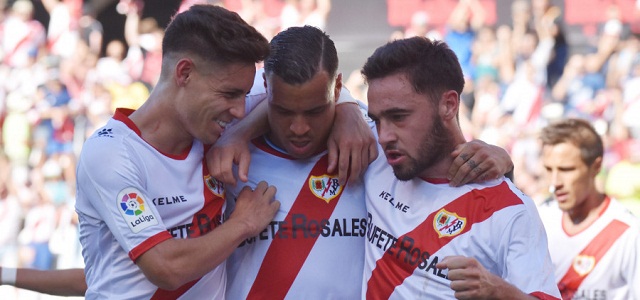 El Rayo encuentra el antídoto para el Pucela