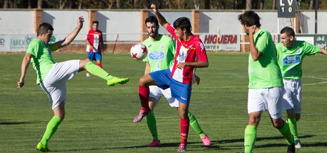El Real Valladolid también sigue a Borrego 1 Foto: Diego Rayaces