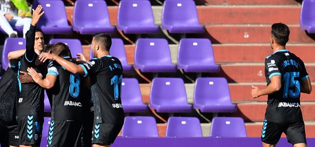 El Detalle: Continúa el meigallo