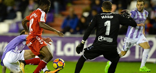 El Detalle: La defensa desaparece