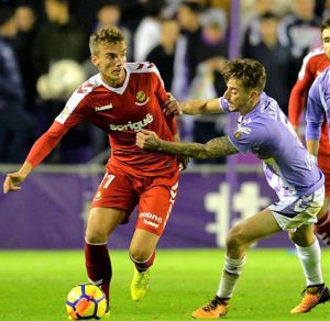 El Detalle: La defensa desaparece 2 w 900x700 05194937nas foz 0128