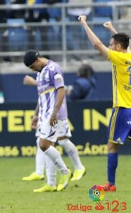 w 900x700 25180044lfp20 1