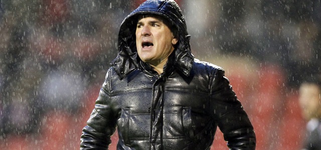 Luis César: “No voy a achacar la derrota al césped”