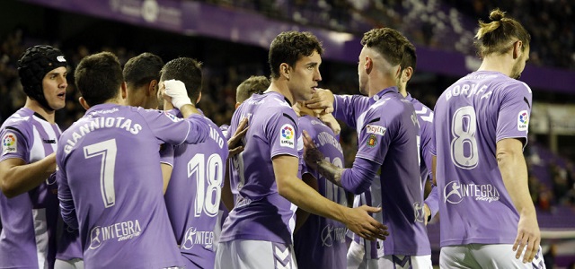 Y, en medio de la catarsis, el balón vuelve a rodar