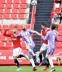 Y el funámbulo cayó 2 w 900x700 081227188936aa4d 56b9 444d 95f8 653058705ae7